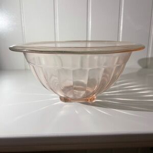 Elegant Vintage Hazel Atlas Glass Pale Pink Mixing Bowl